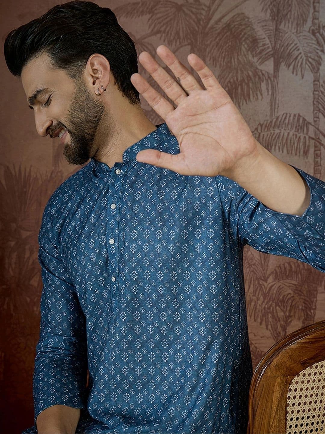 House of Pataudi Men Kurta - view 1
