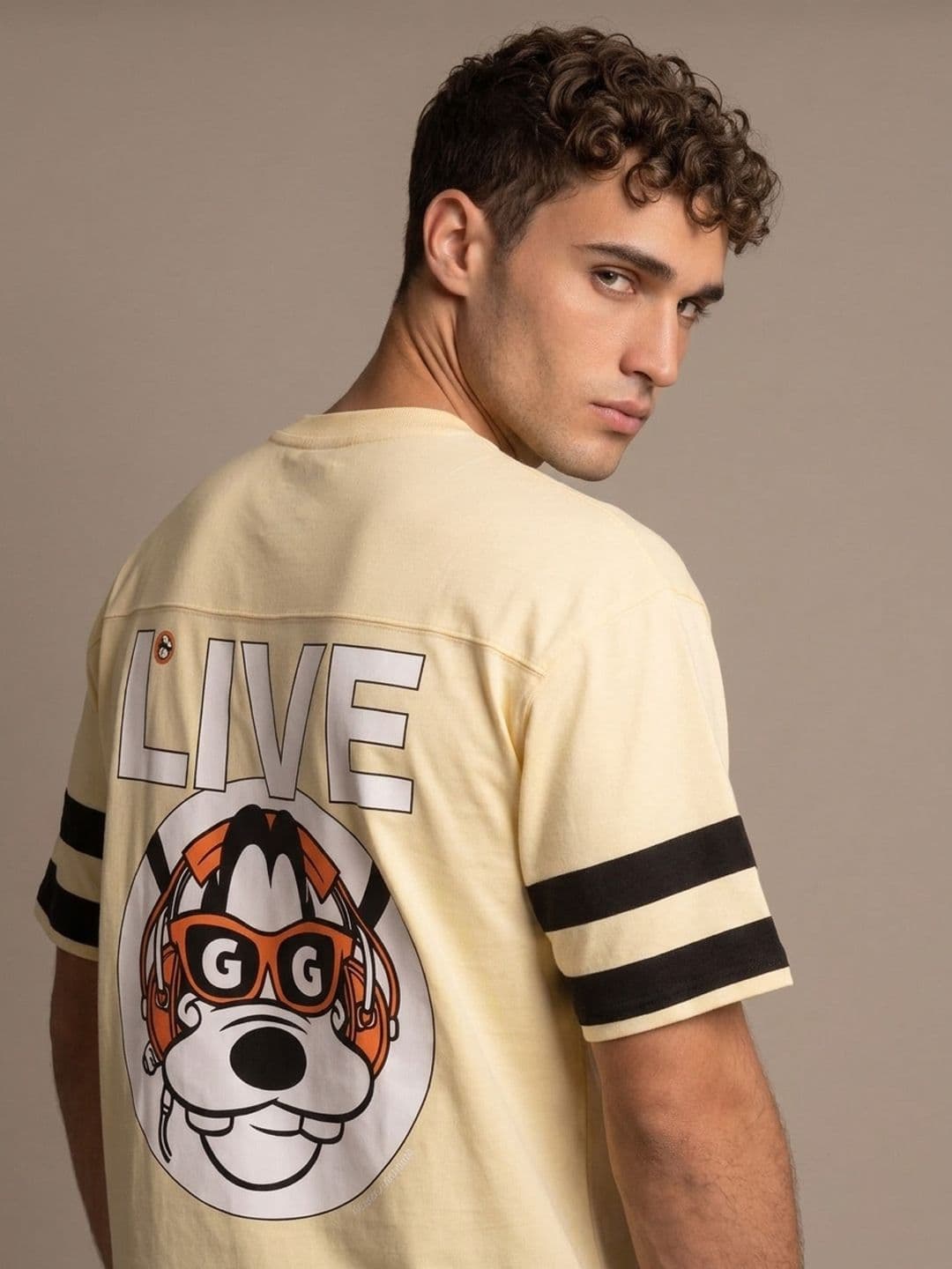 Glitchez Disney Goofy Comic Regular T-shirt - view 1
