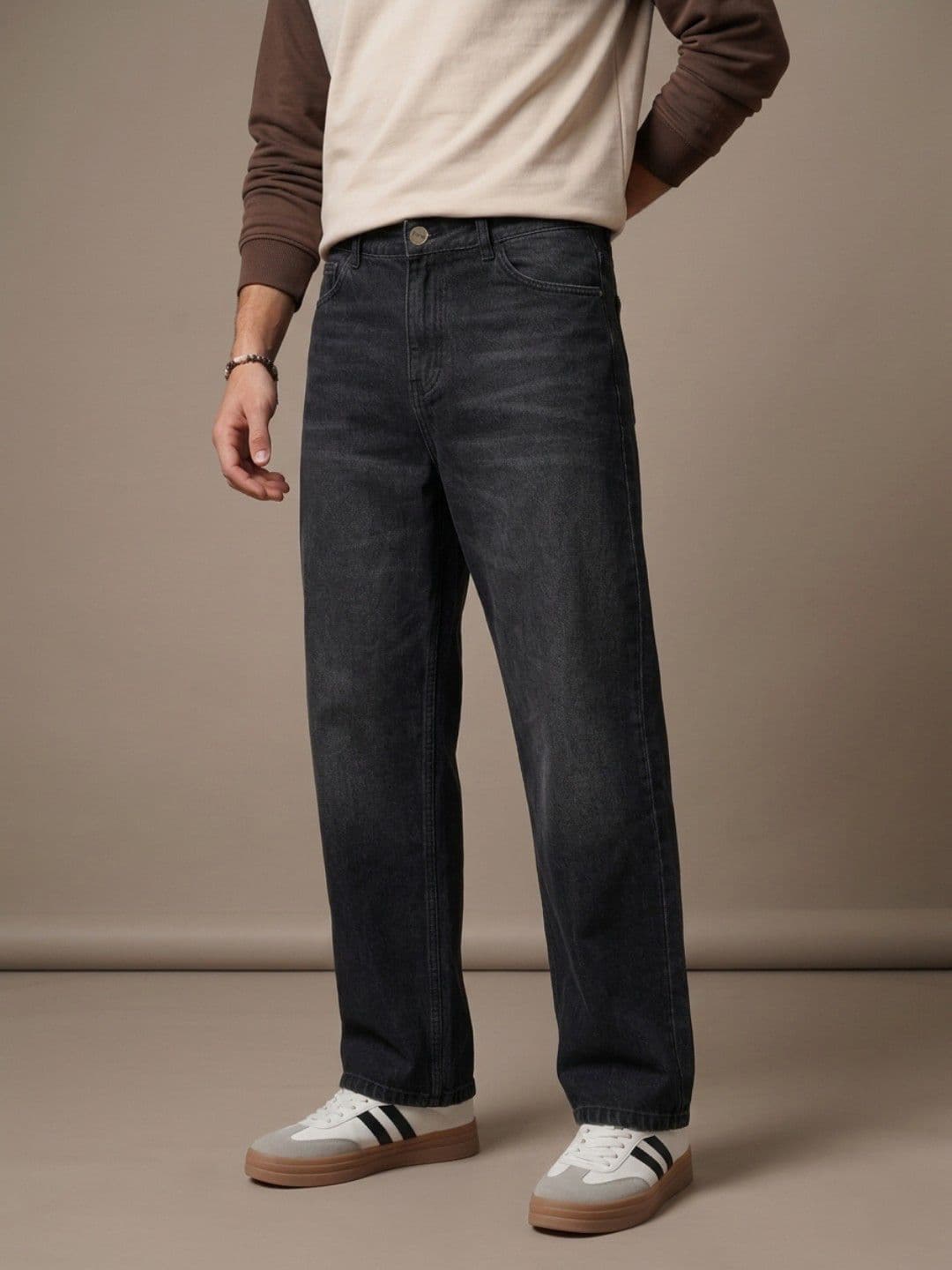 glitchez Men Baggy Fit Light Fade Jeans - view 1