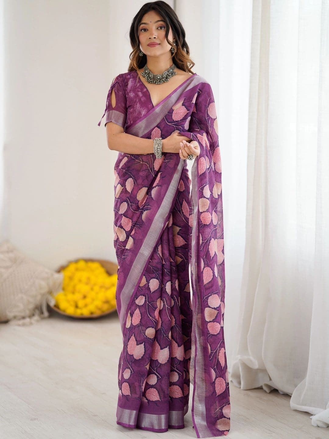 Meet Trendz Linen Blend Saree - view 1