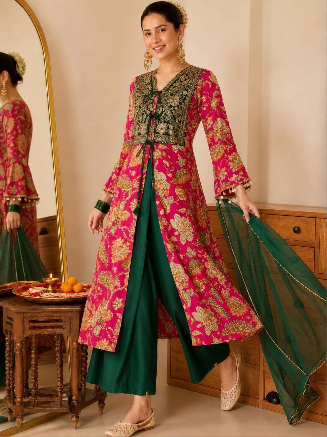 Sangria Women Floral Printed Regular Kurta with Palazzos & With Dupatta - view 1