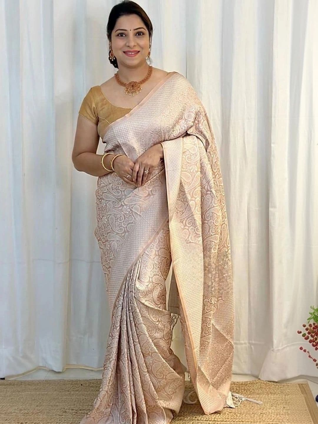 JIVUBA Woven Design Zari Art Silk Designer Banarasi Saree - view 1