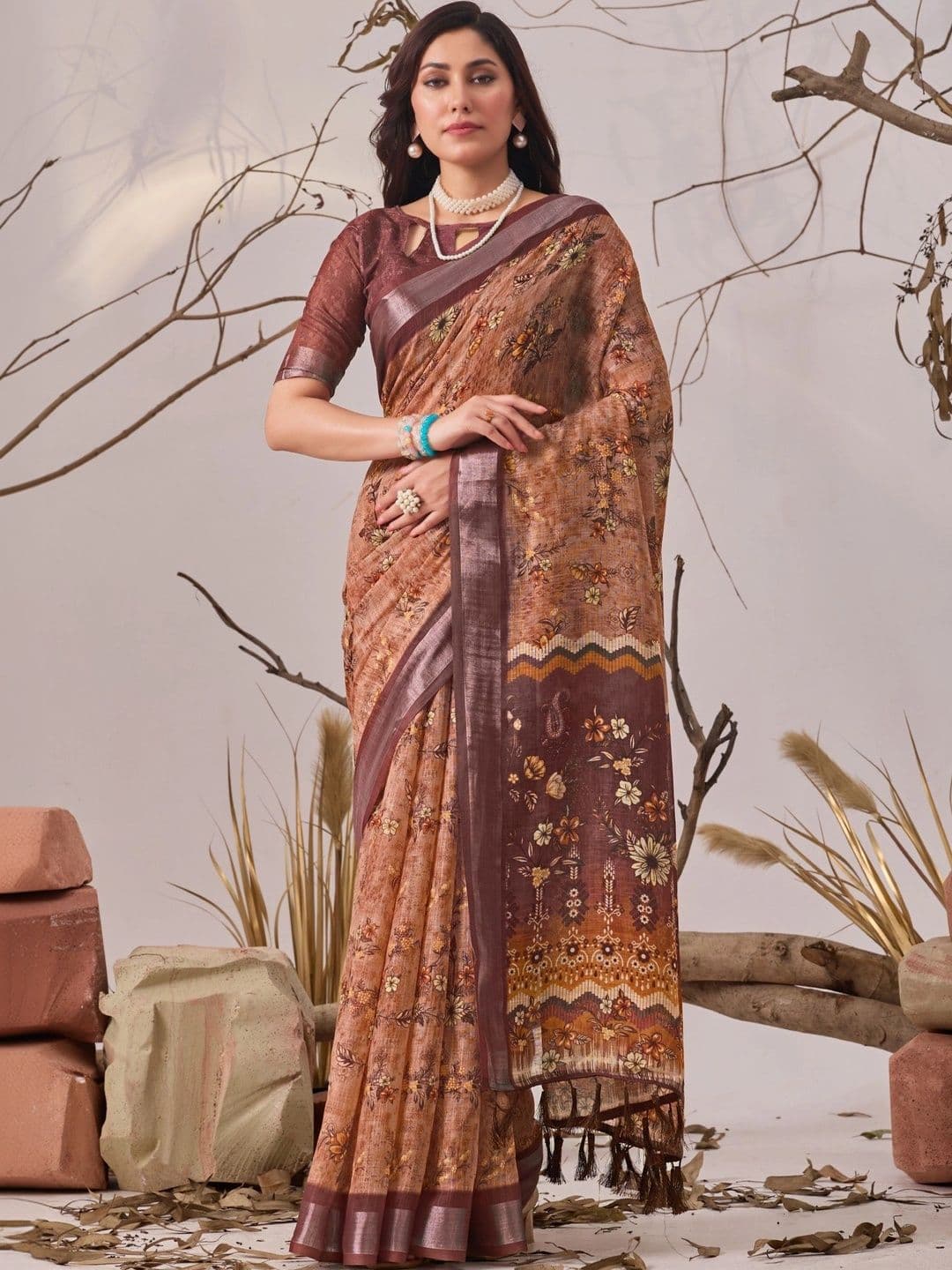 LeeliPeeri Designer Floral Linen Blend Designer Saree - view 1