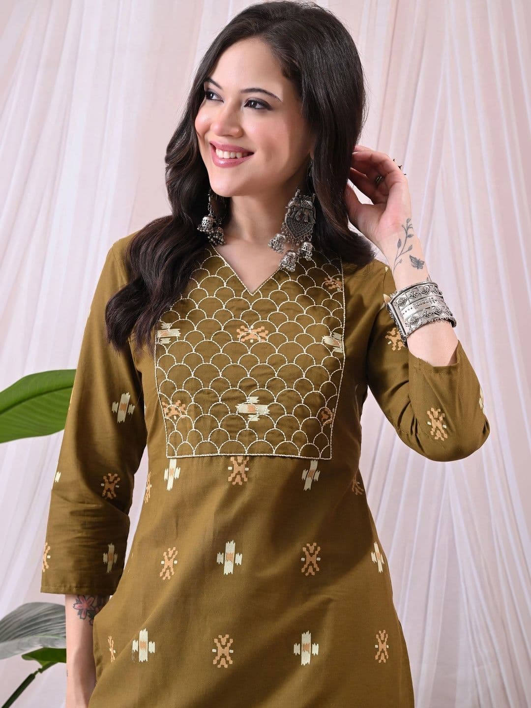 Koito Women Printed Thread Work Indie Prints Kurta - view 1