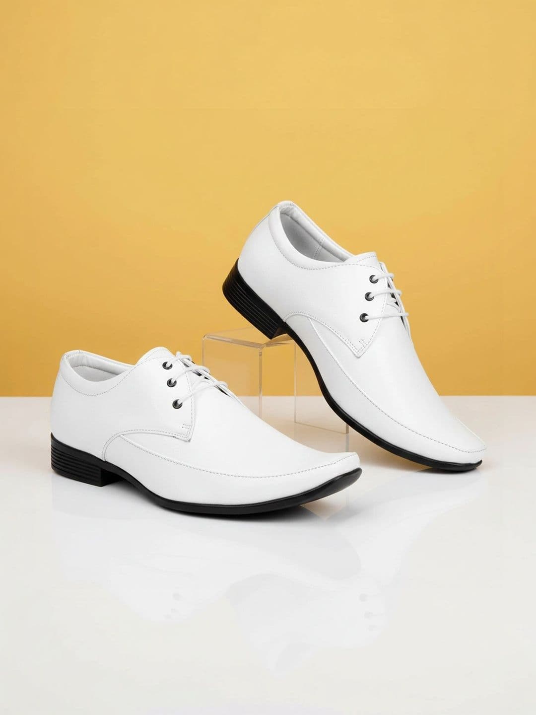 Vitoria Men Pointed Toe Lace-Ups Derbys Formal Shoes With Cap - view 1