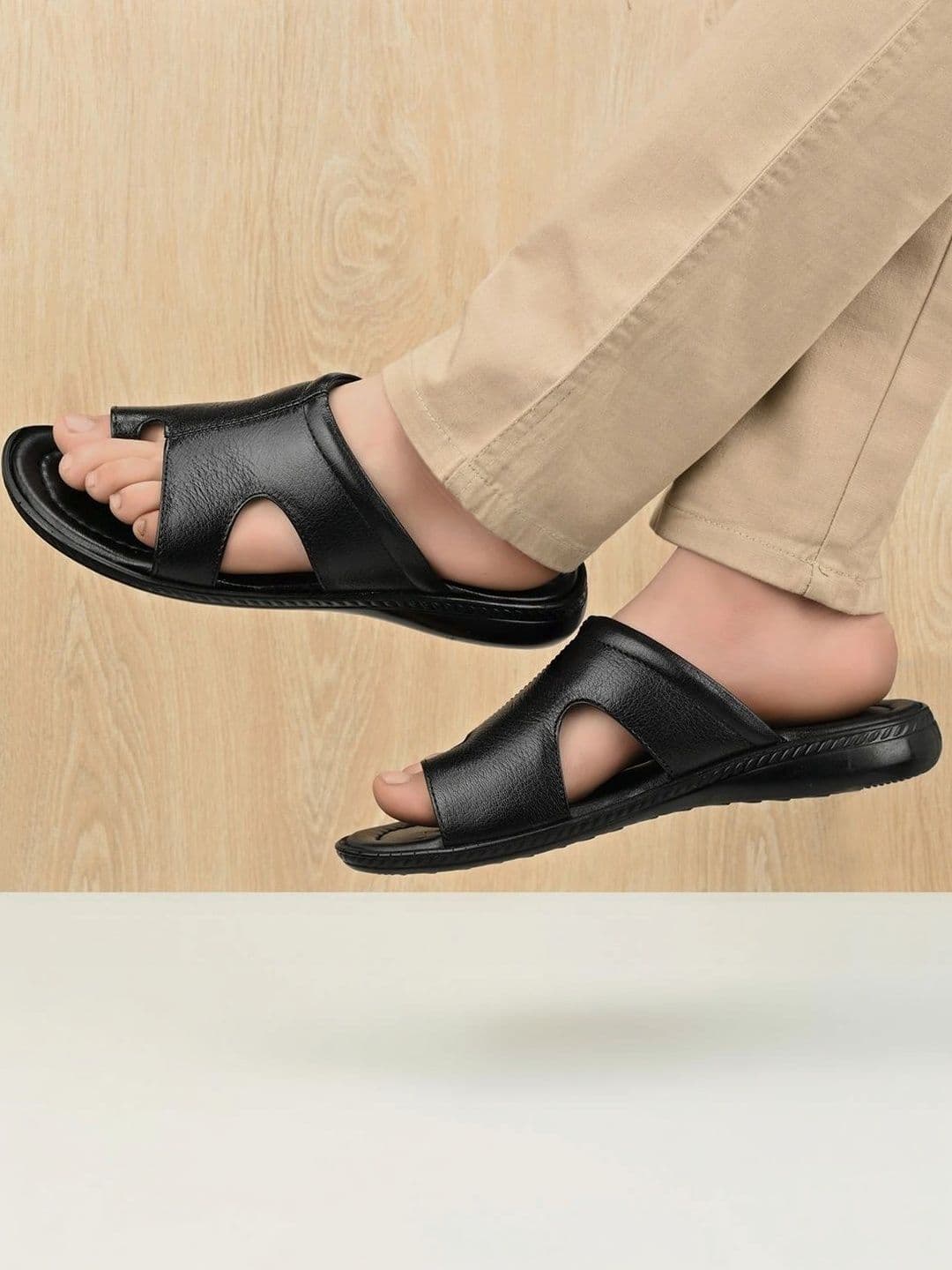House of Pataudi Men Leather Comfort Sandals - view 1