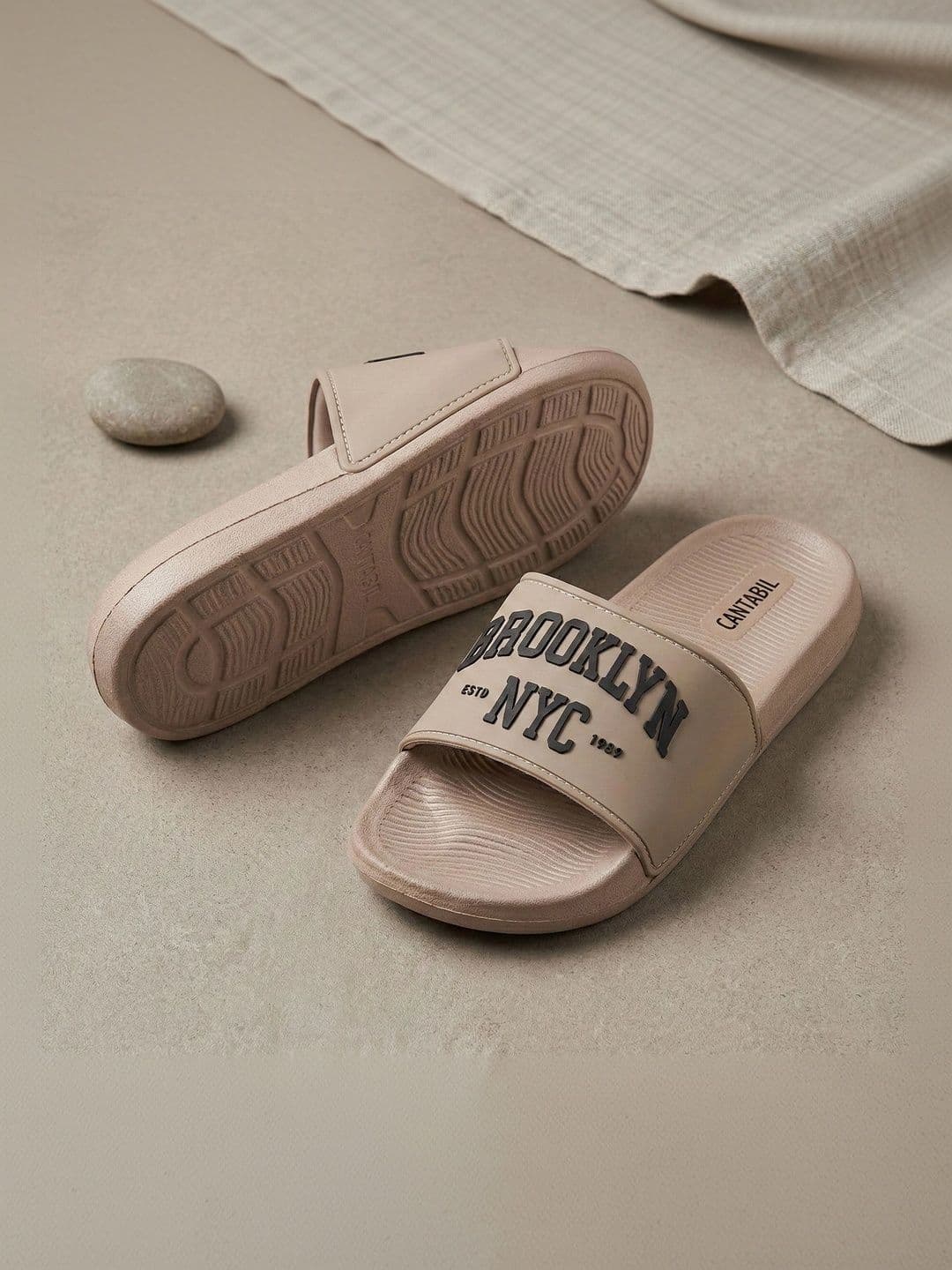 Cantabil Men Colourblocked Rubber Sliders - view 1