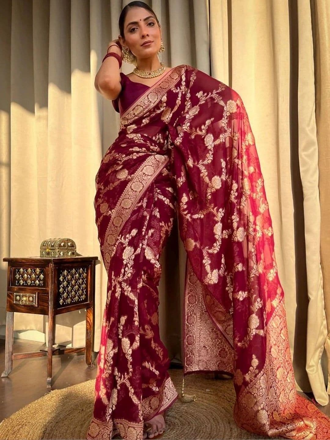 JIVUBA Woven Design Zari Art Silk Designer Banarasi Saree - view 1