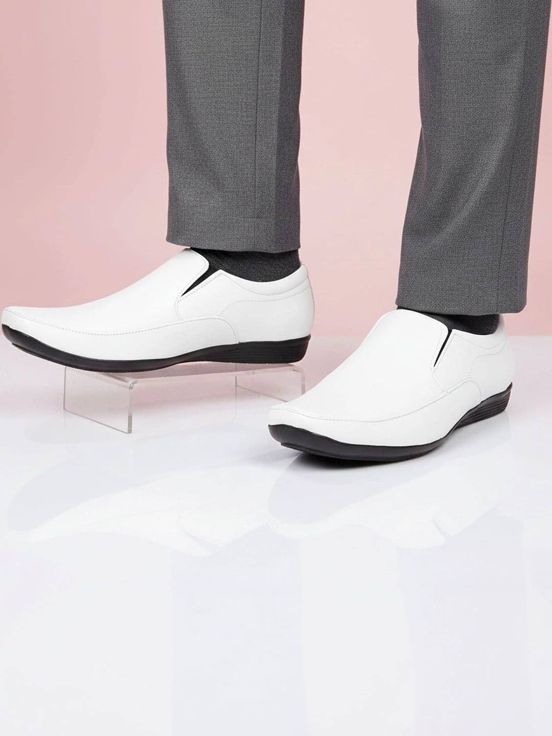 Vitoria Men Pointed Toe Slip-On Formal Shoes With Cap - view 1