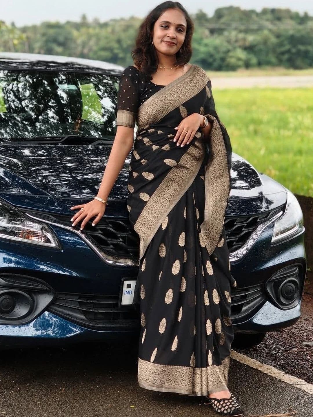 JIVUBA Woven Design Zari Art Silk Designer Banarasi Saree - view 1