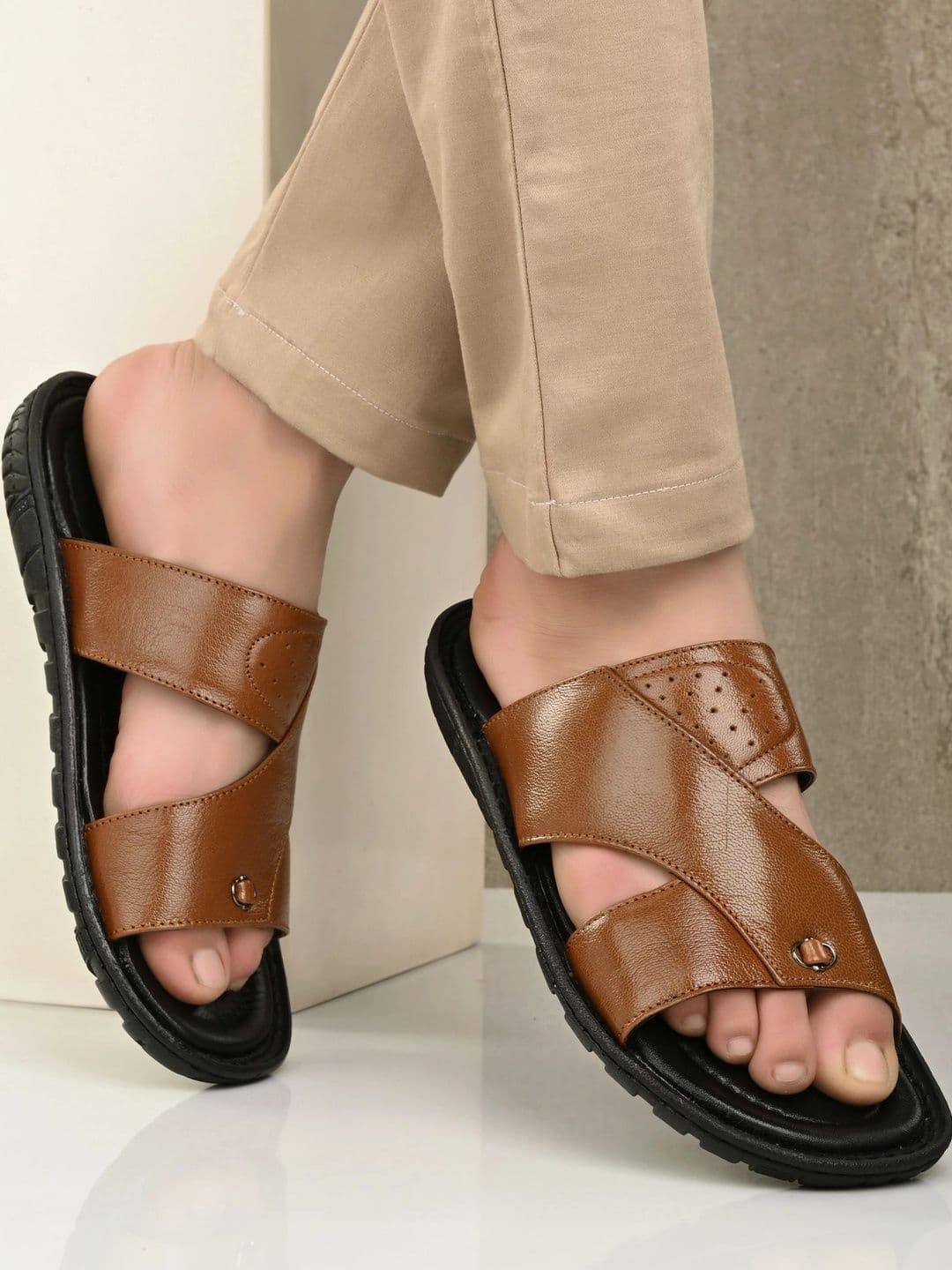 House of Pataudi Men Leather Comfort Sandals - view 1