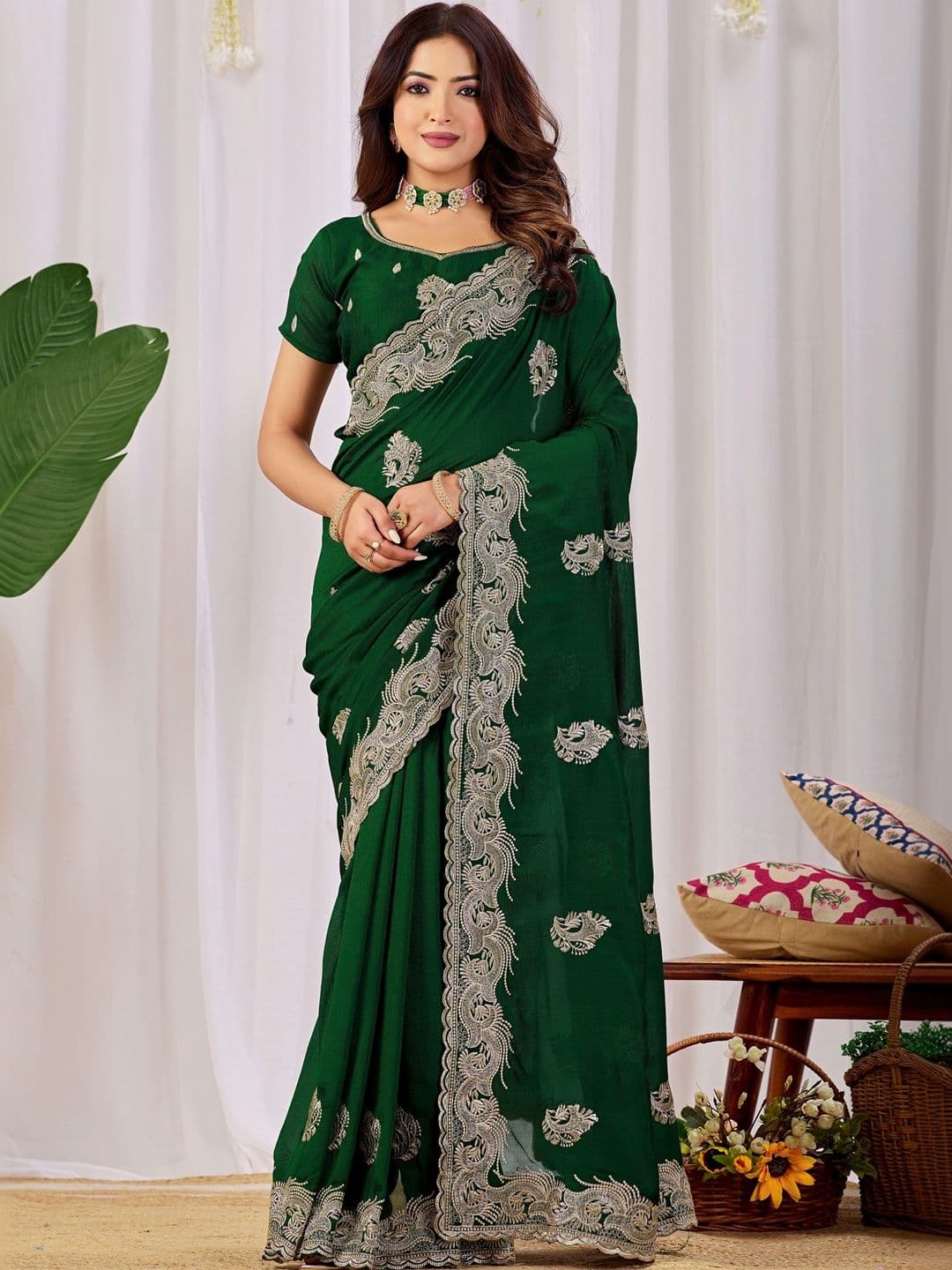 HETURAJ FASHION Embellished Embroidered Supernet Saree - view 1