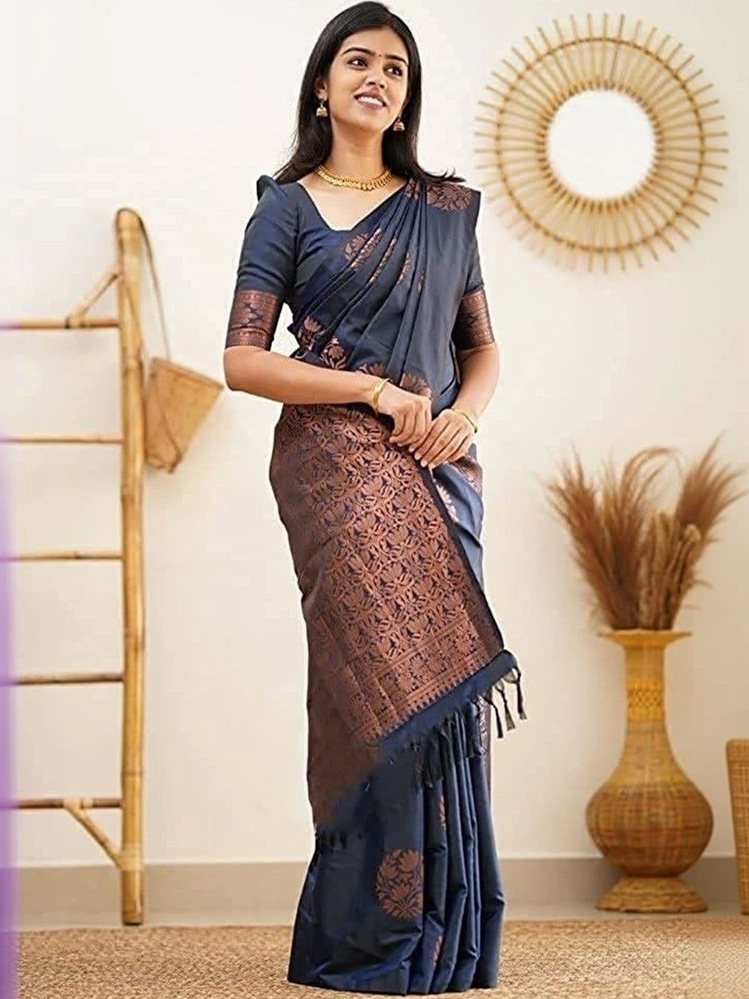 SURATII Woven Design Zari Saree - view 1