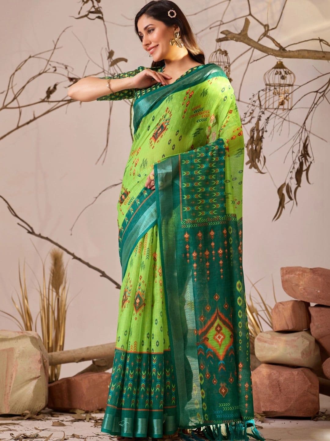 Mitera Ethnic Motifs Linen Blend Designer Patola Saree - view 1