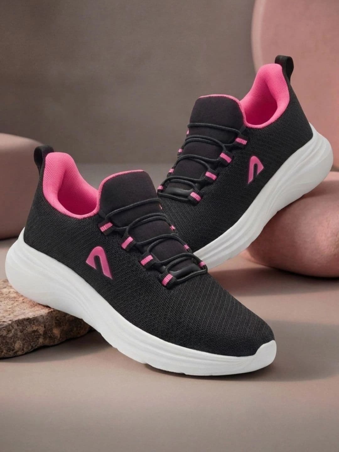 BOLDFIT Women Black Bridal Rose Elevate Walking Shoes - view 1