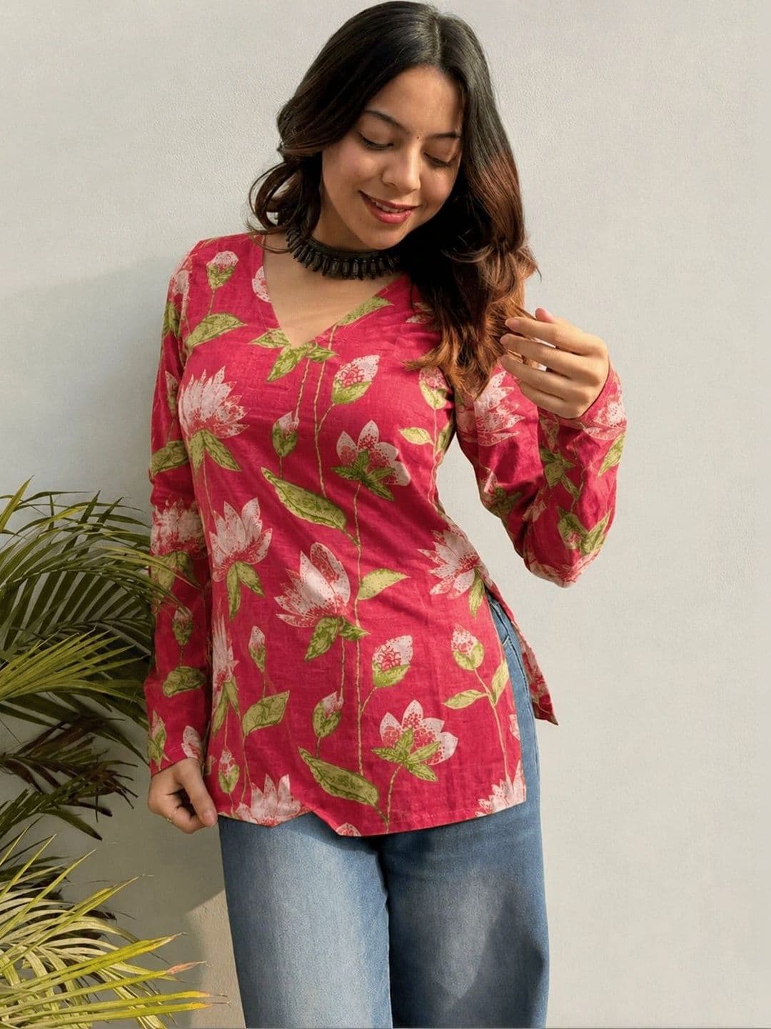 Sangria Women Floral Printed Floral Kurta - view 1