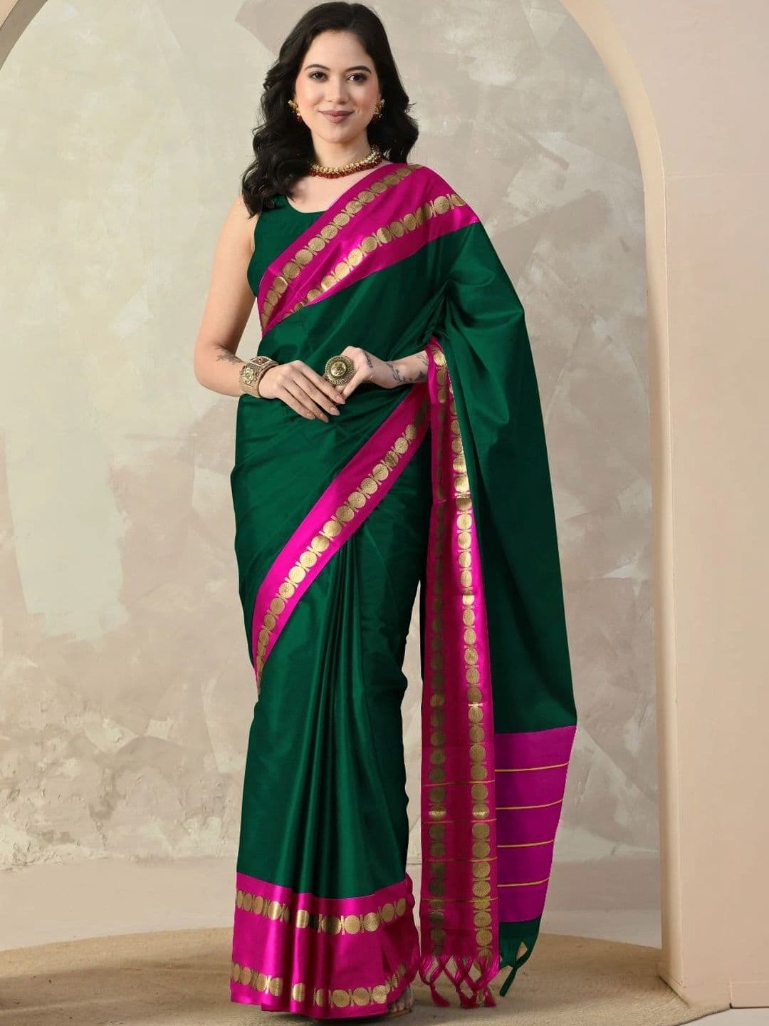 UMANTA Woven Design Zari Designer Gadwal Saree - view 1