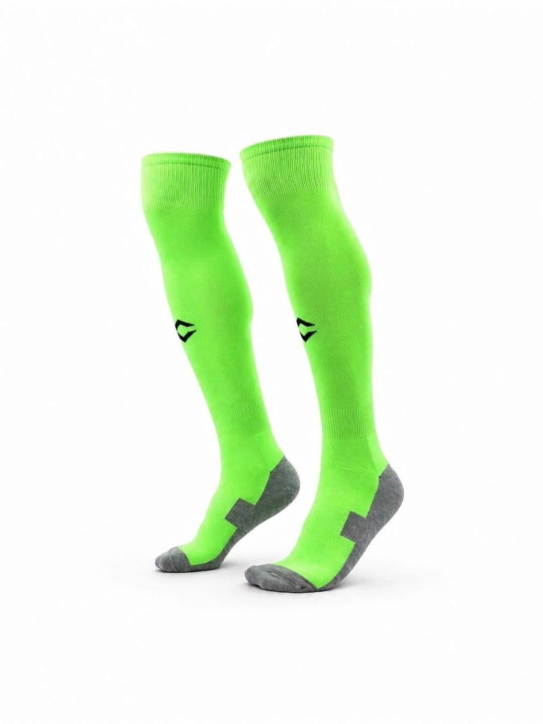 CAPTAIN Men Colourblocked Knee Length Socks - view 1