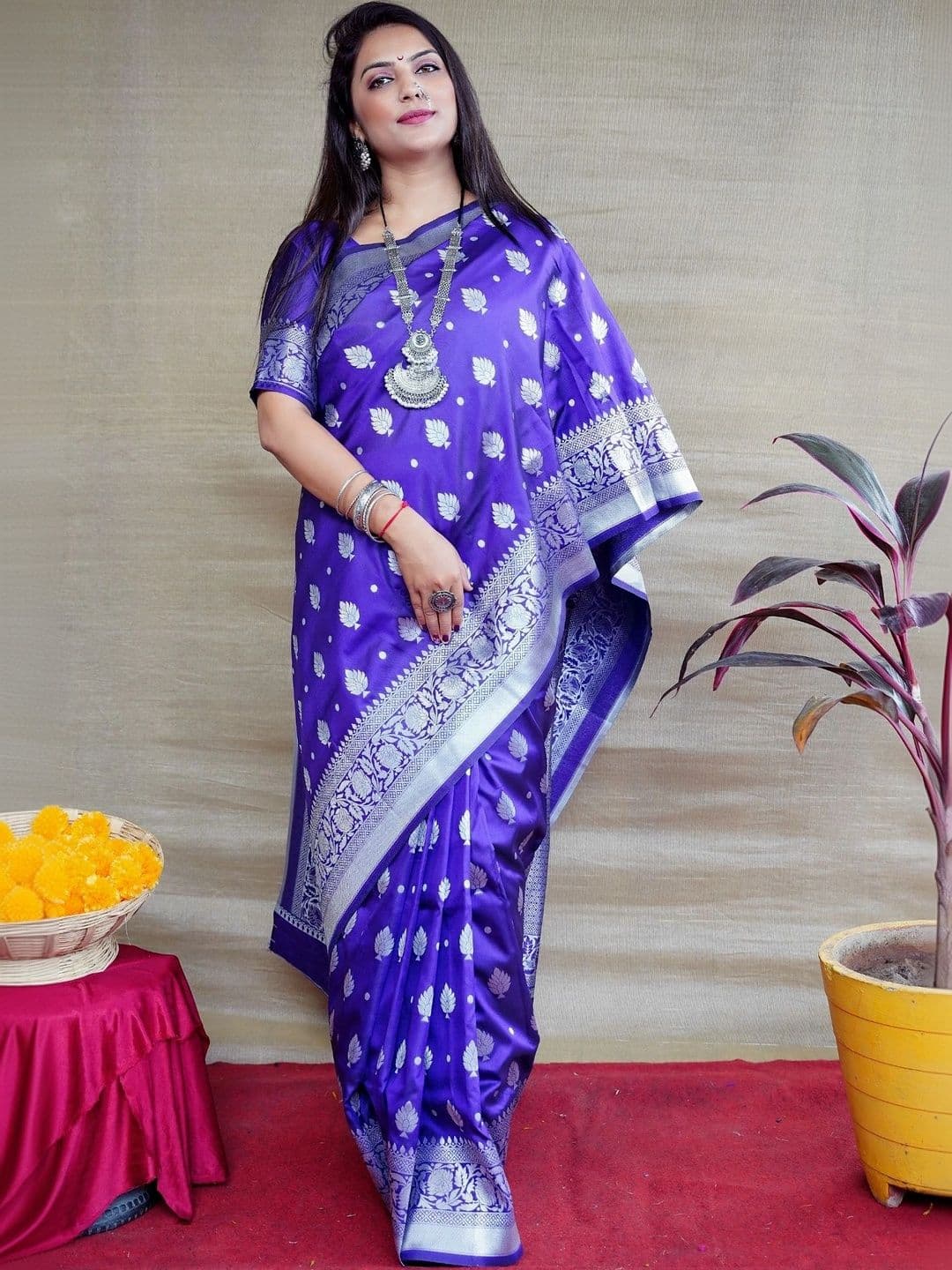 Dhaaga Ghar Woven Design Zari Art Silk Banarasi Saree - view 1