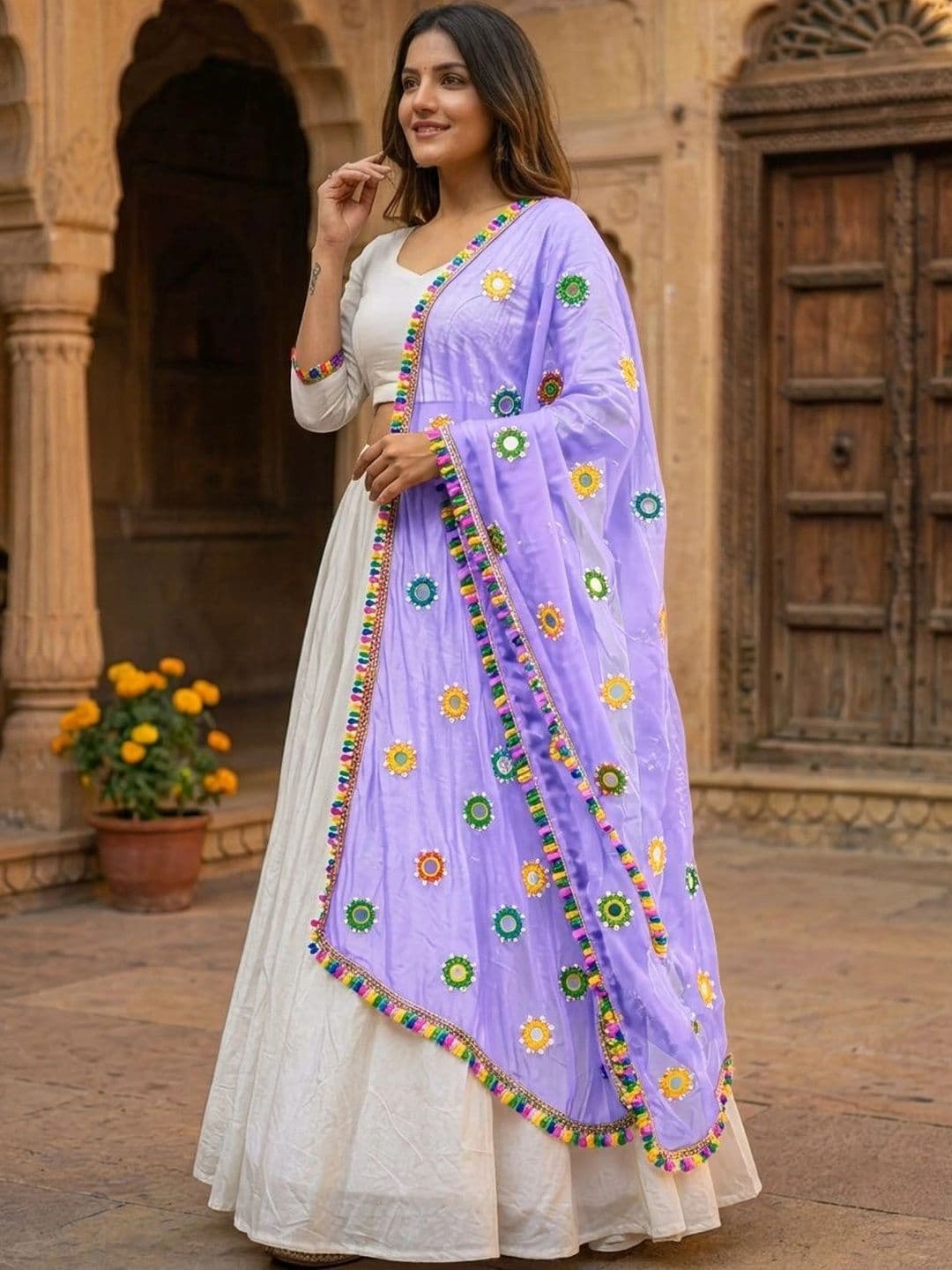 TAMNNA DUPATTA HUB Ethnic Motifs Dupatta with Mirror Work - view 1