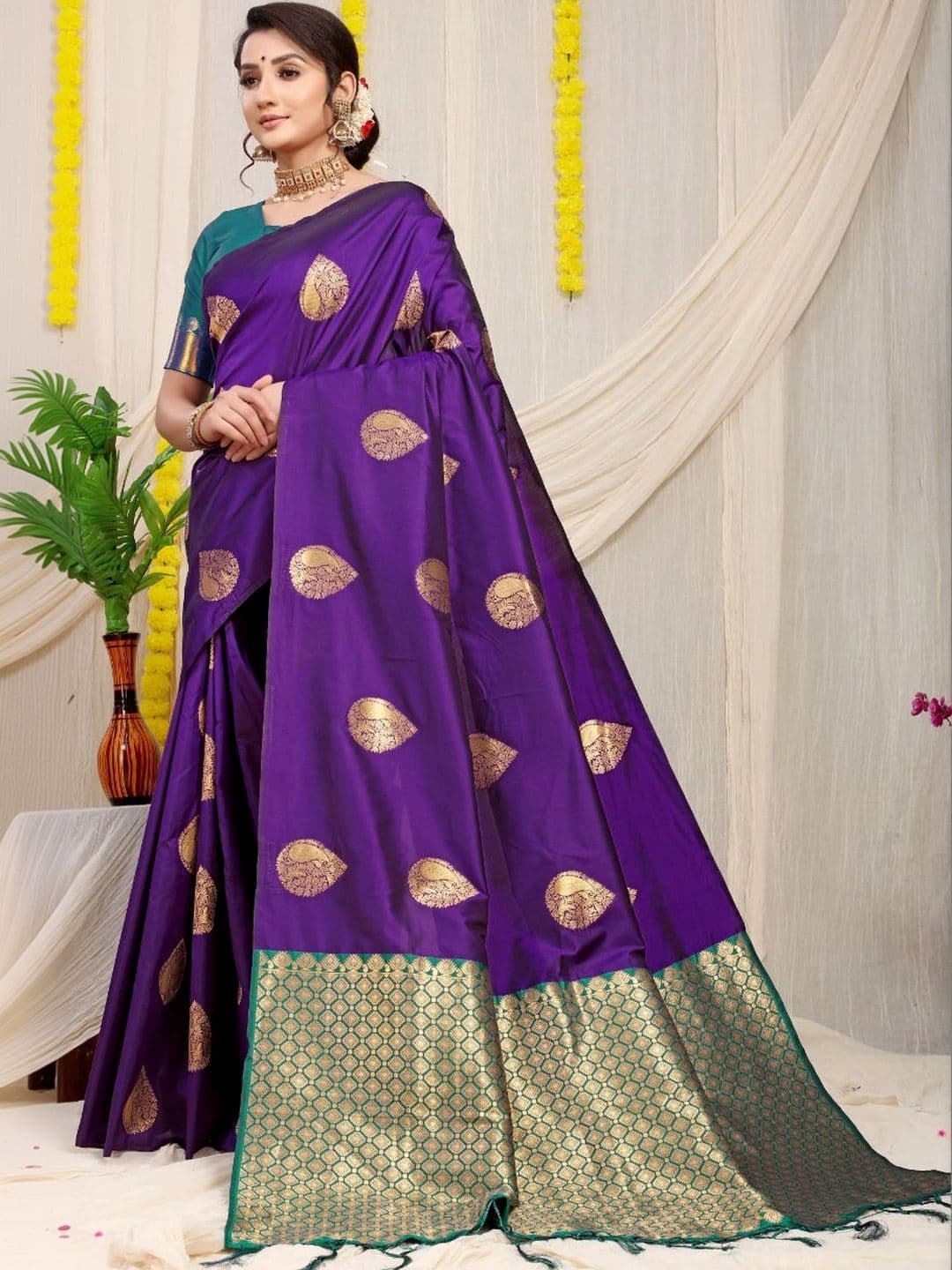 Dhaaga Ghar Woven Design Zari Art Silk Banarasi Saree - view 1