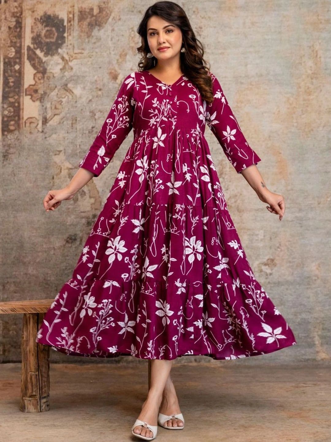 Swarnkar Creation Botanical Printed V-Neck Maternity Tiered Kurti - view 1