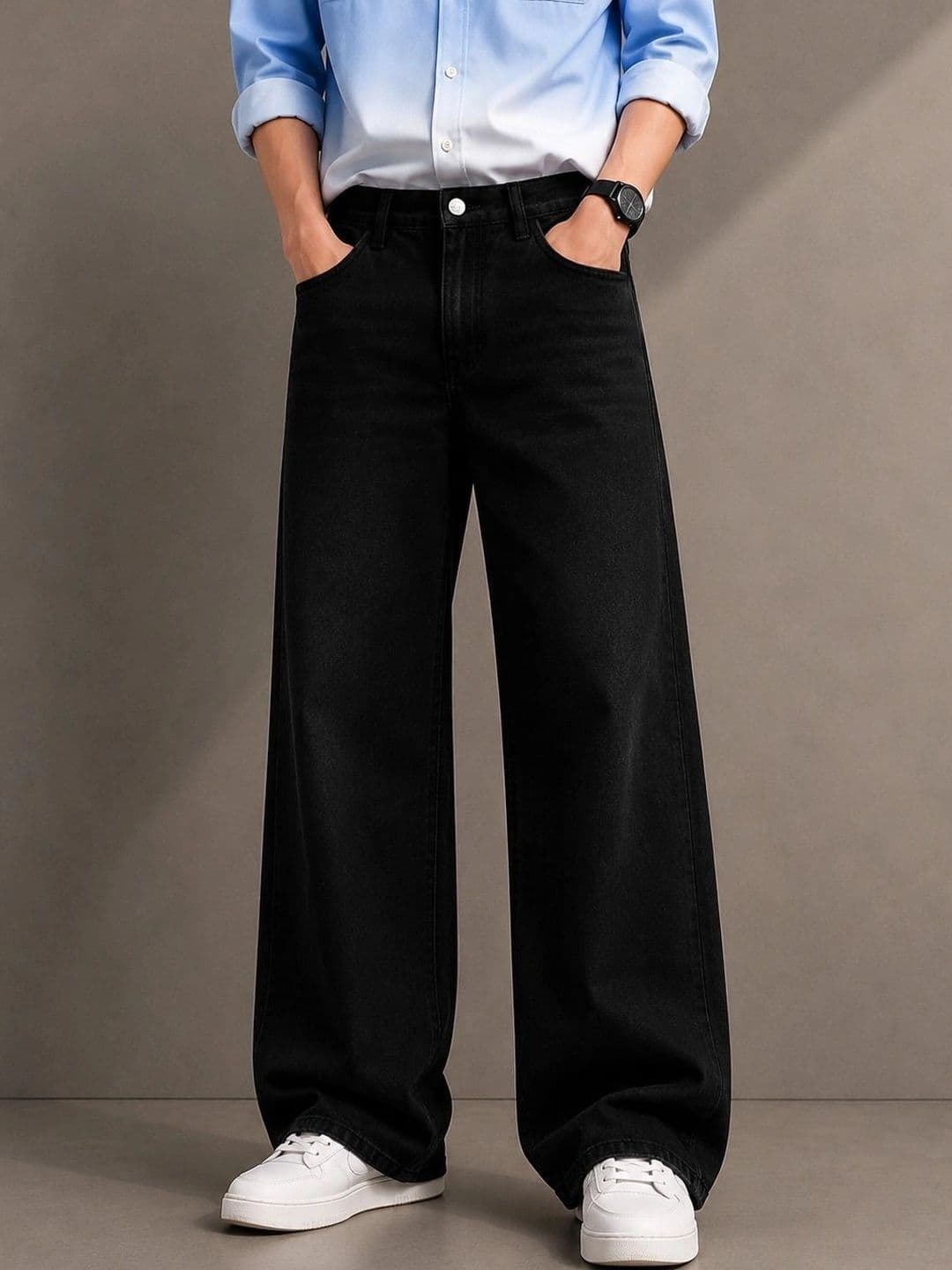 Gaucha Men Relaxed Fit Mid-Rise Stretchable Jeans - view 1