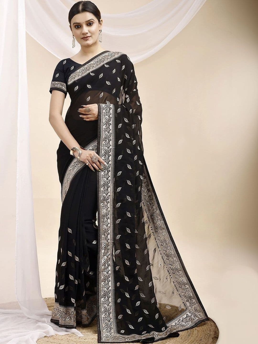 Leelavati Women Ethnic Motifs Printed Pure Georgette Saree - view 1