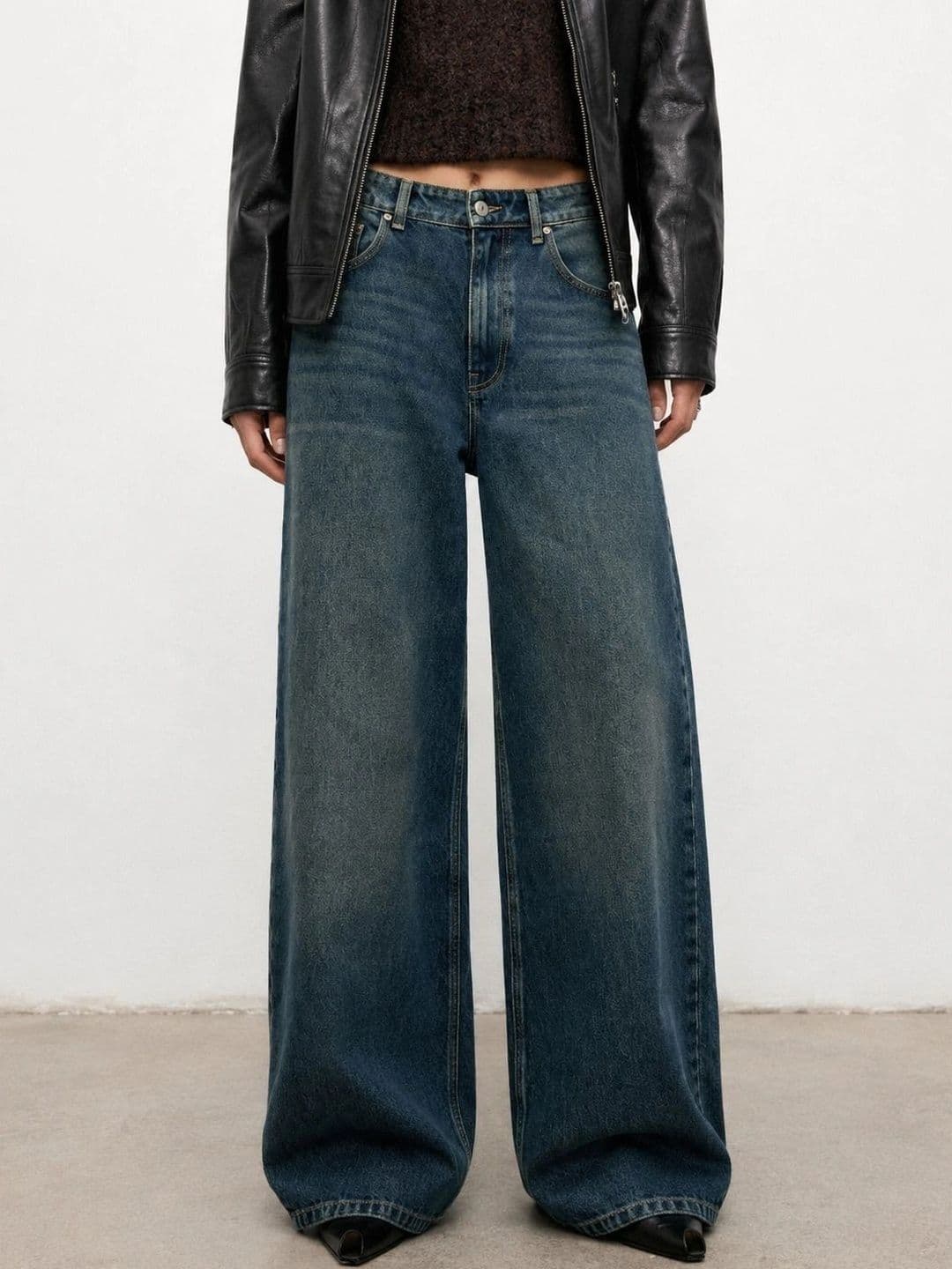 POMPOUS Women Relaxed Fit High-Rise Heavy Fade Stretchable Jeans - view 1