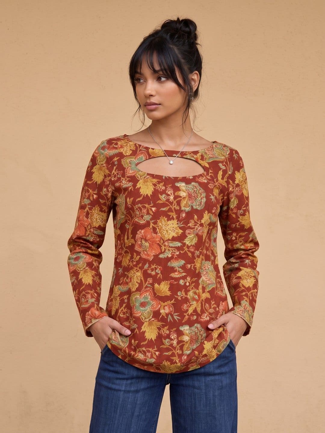 fusion by glitchez Cut-Out Detail Floral Printed Kurti - view 1