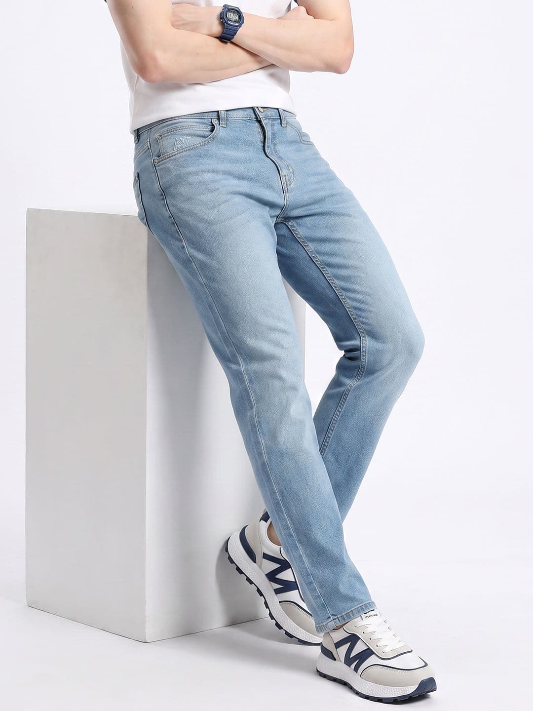 Aeropostale Men Tapered Fit Heavy Fade Jeans - view 1