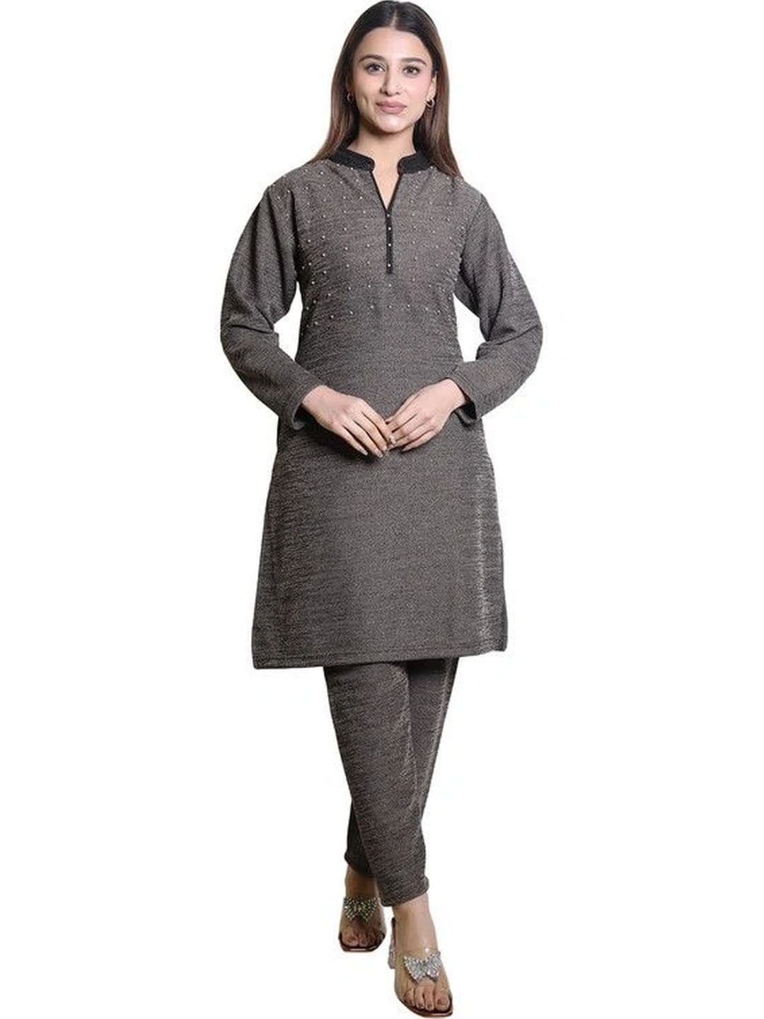 GRAND-LINE Women Regular Kurta with Pyjamas - view 1