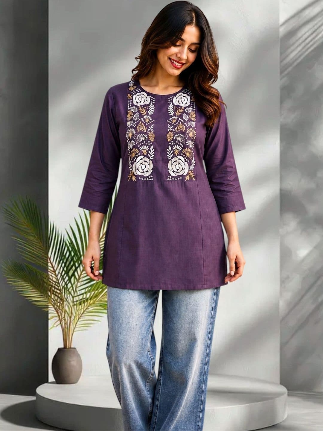 Anouk Women Floral Embroidered Thread Work Floral Kurta - view 1