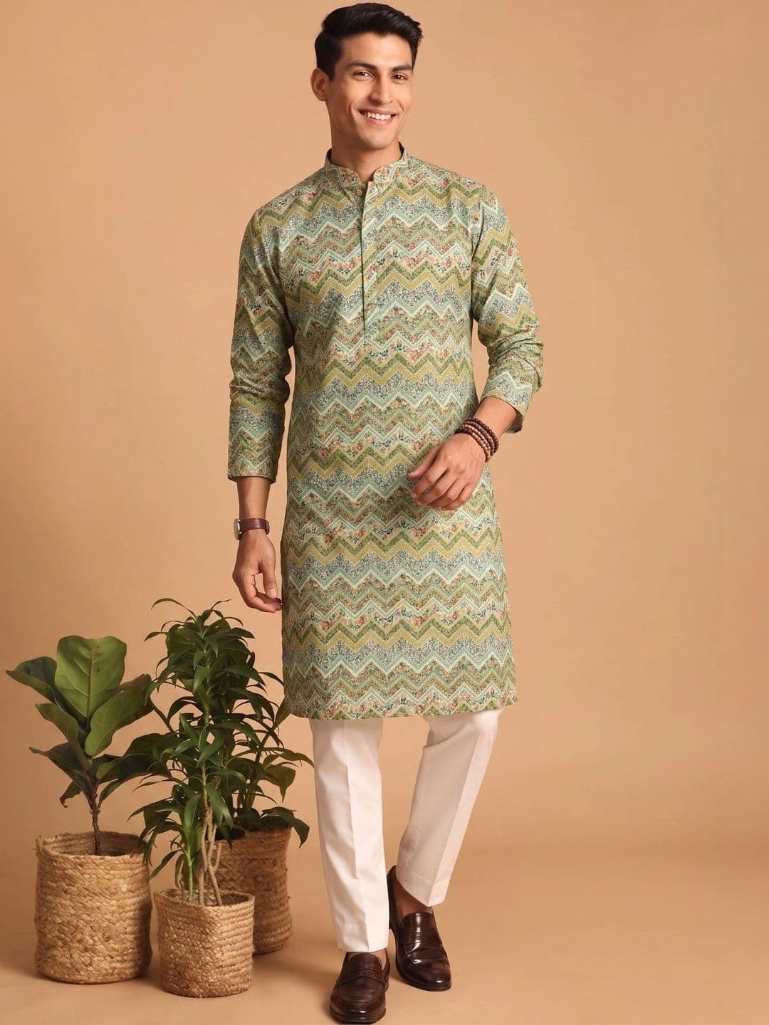 Angasudha Men Chevron Printed Kurta - view 1