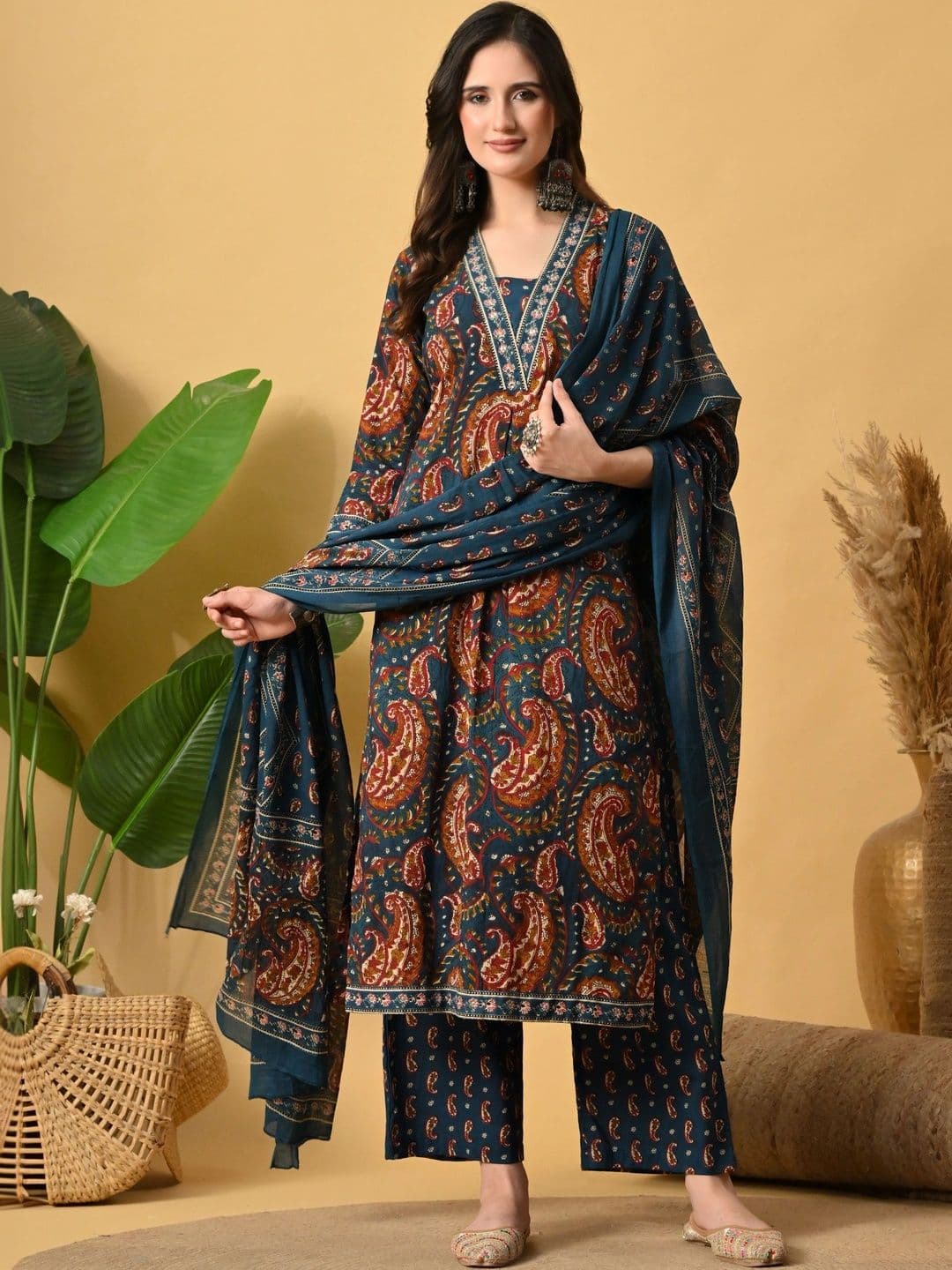 Anouk Women Paisley Printed Regular Thread Work Pure Cotton Kurta with Trousers & With Dupatta - view 1
