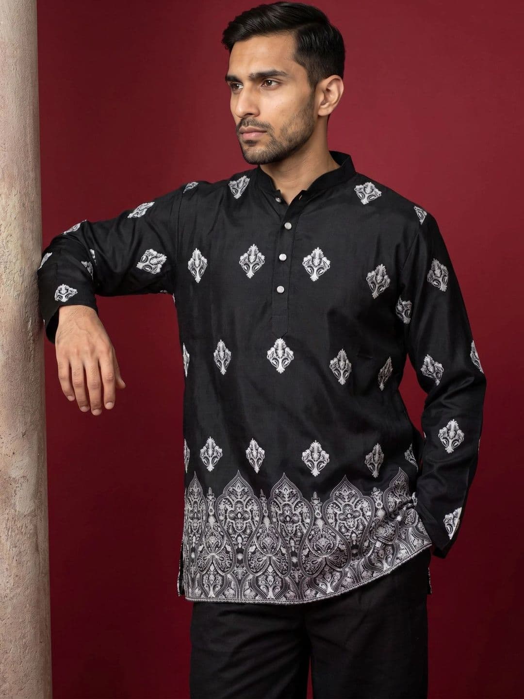 Jompers Men Ethnic Motifs Embroidered Thread Work Kurta - view 1