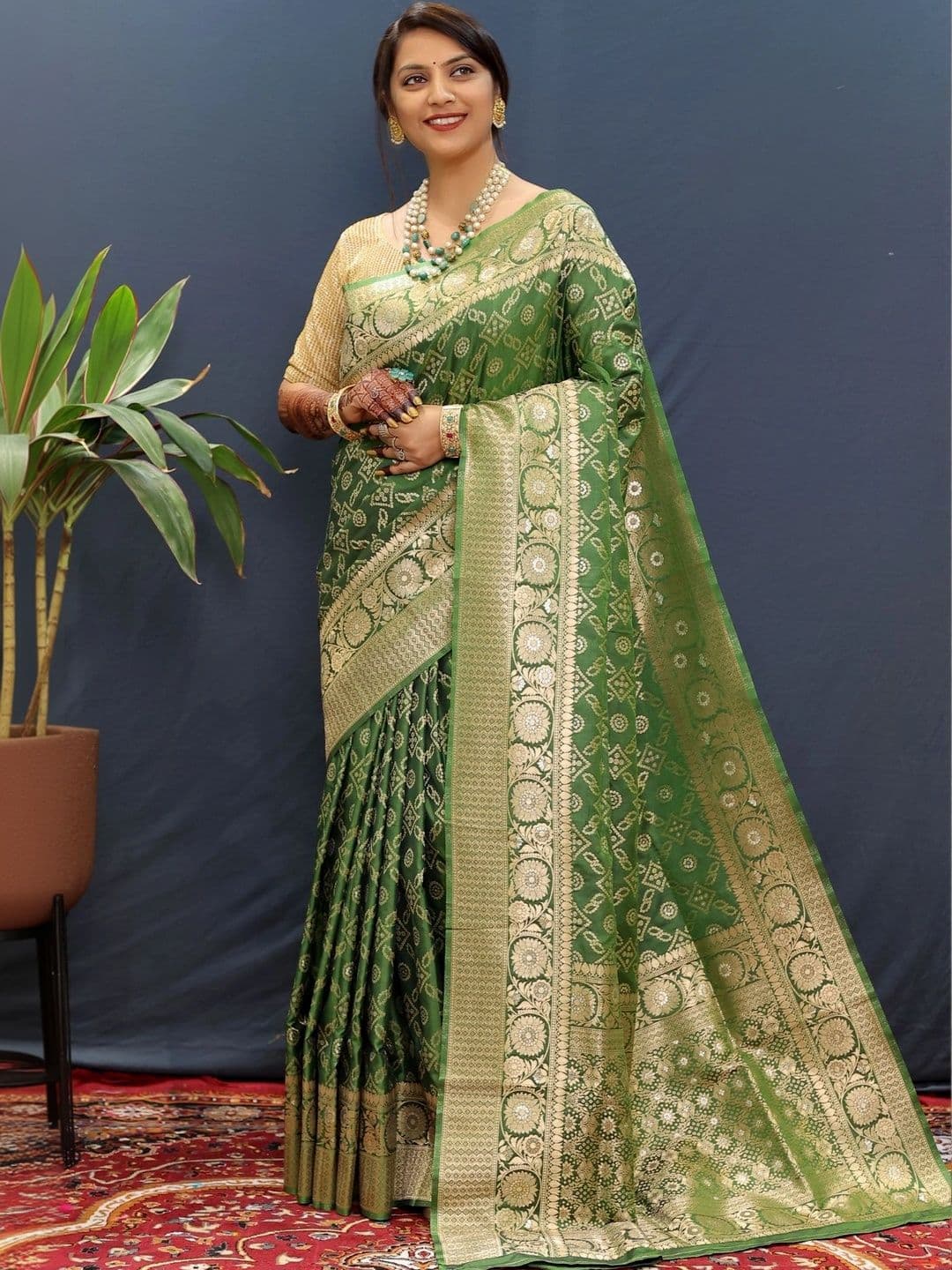 Dhaaga Ghar Woven Design Zari Art Silk Banarasi Saree - view 1