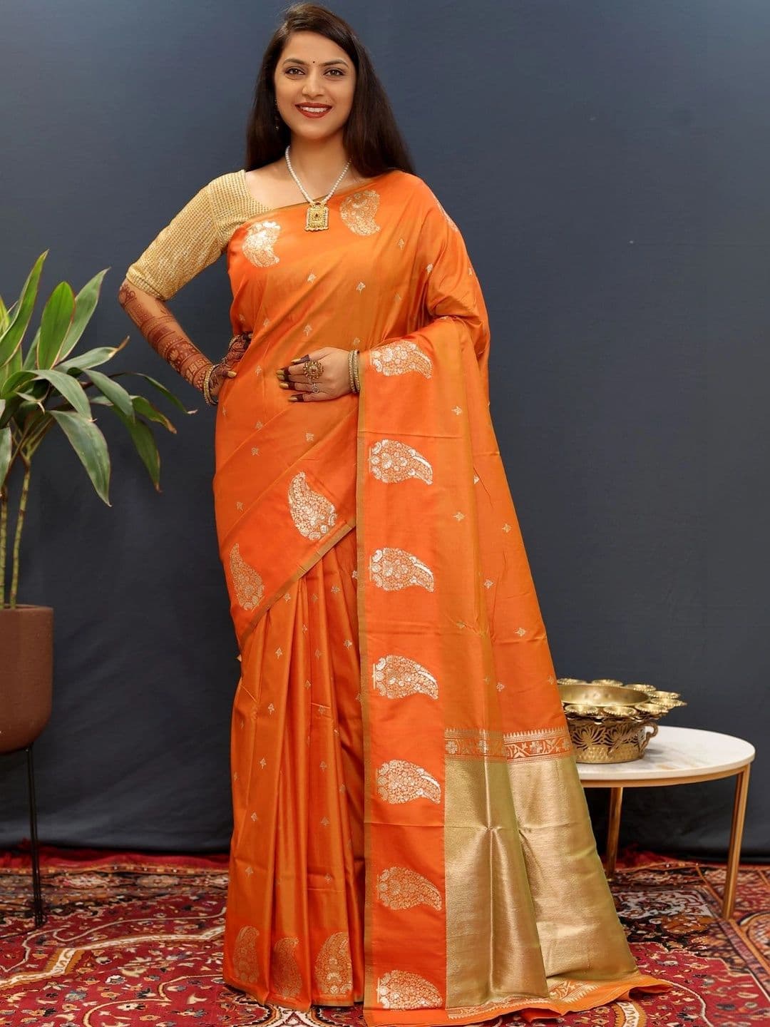 Dhaaga Ghar Woven Design Zari Art Silk Banarasi Saree - view 1