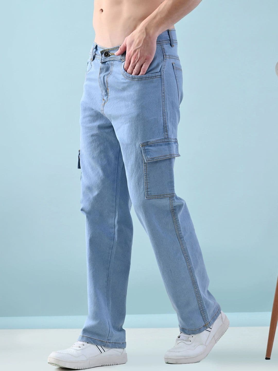 HERE&NOW Men's Light Wash Mid-Rise 6-Pocket Straight Leg Cargo Jeans - view 1