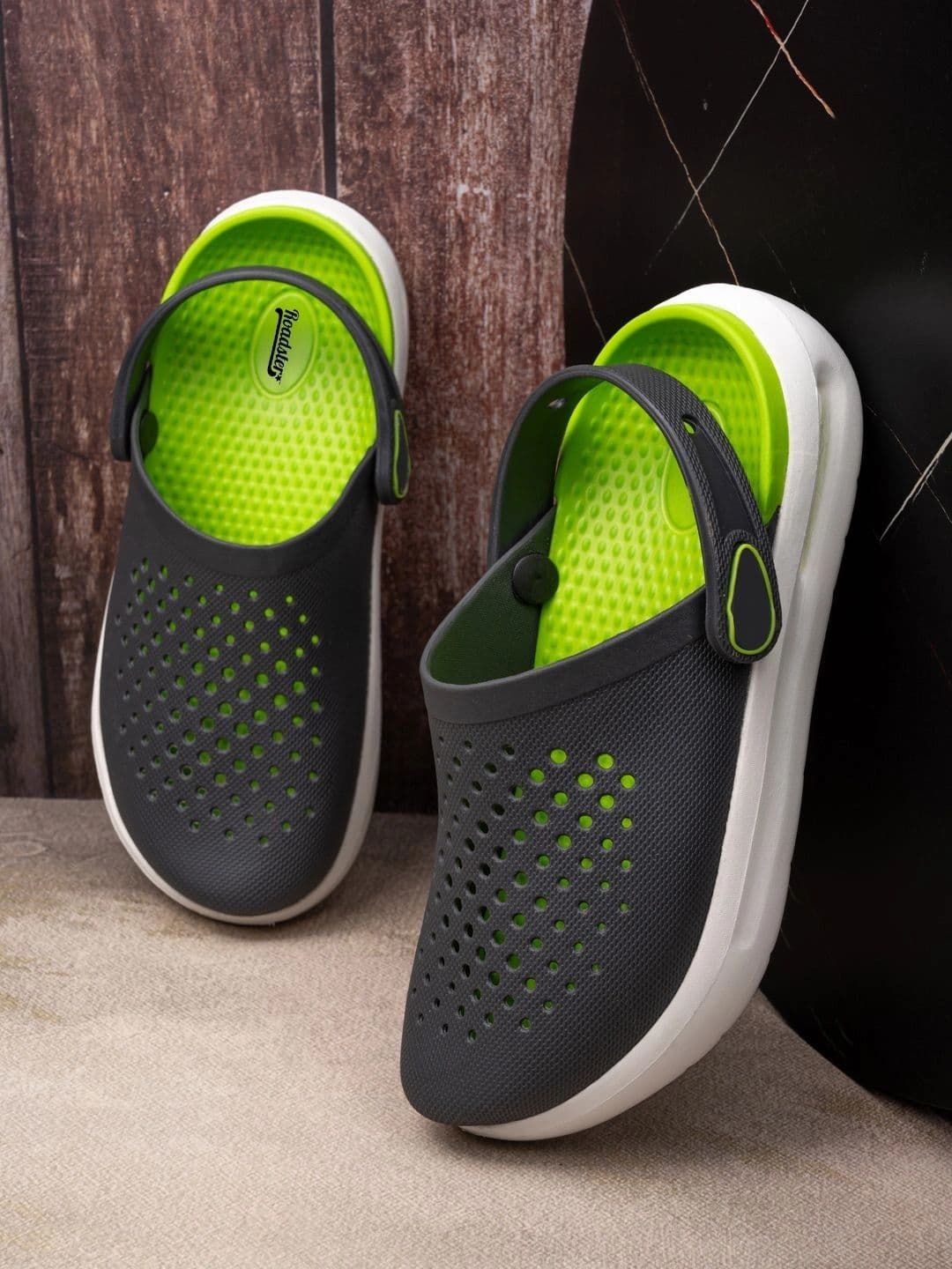 Roadster Men Croslite Clogs - view 1