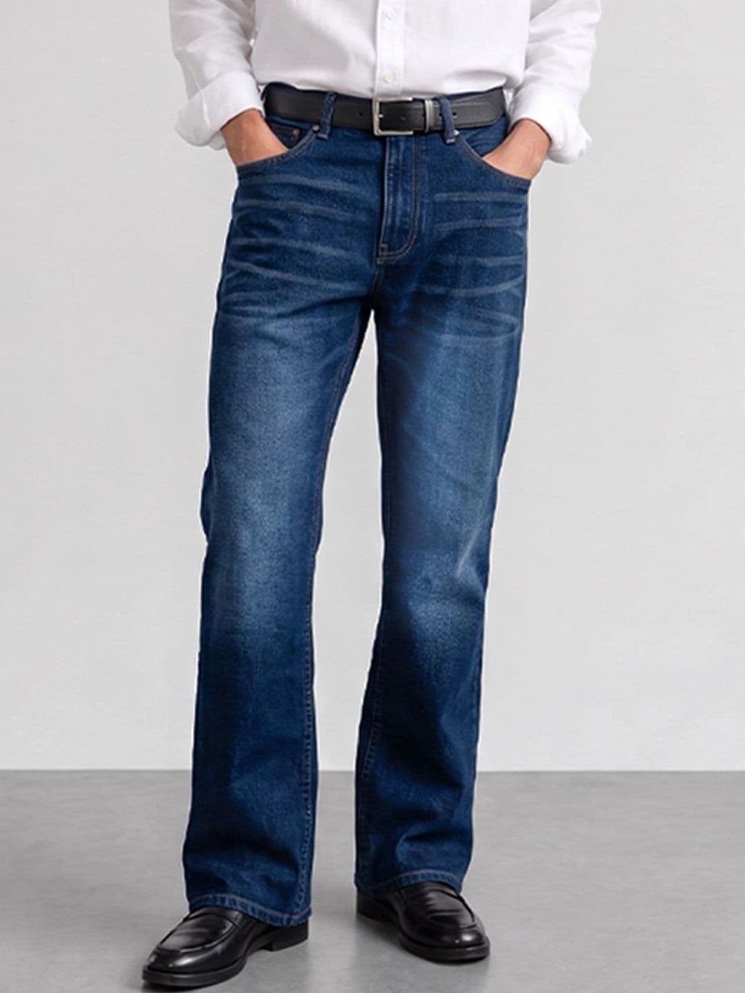 Powerlook Men Bootcut Mid-Rise Mildly Distressed Jeans - view 1