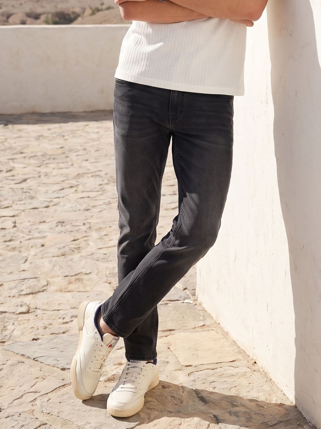 Mast & Harbour Men Straight Fit Light Fade Jeans - view 1