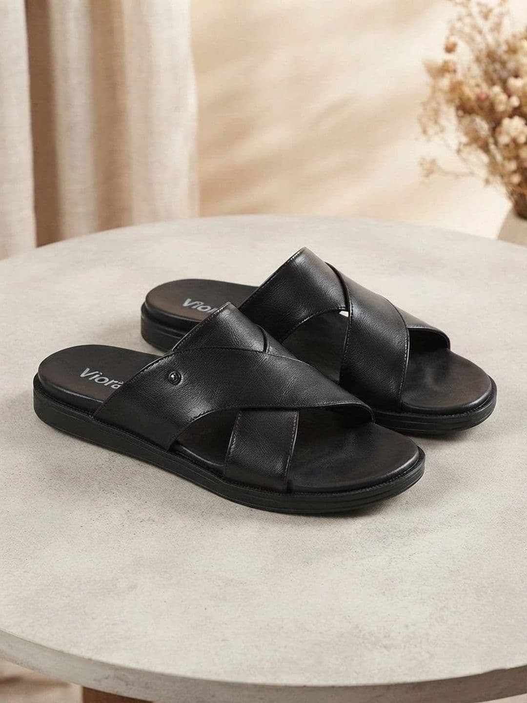 Viora Men Flip Flops - view 1