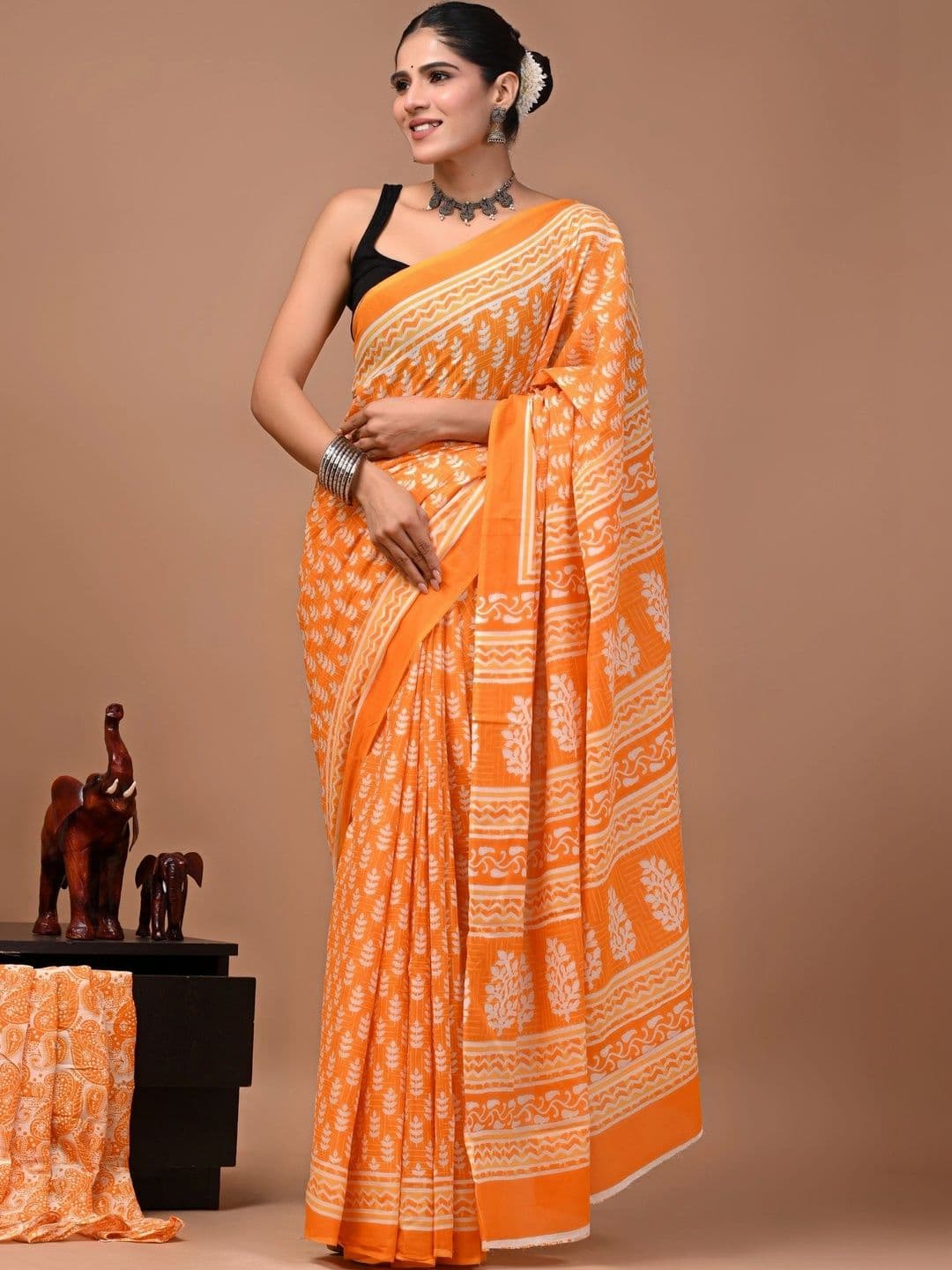 Anouk Ethnic Motifs Pure Cotton Block Print Saree - view 1