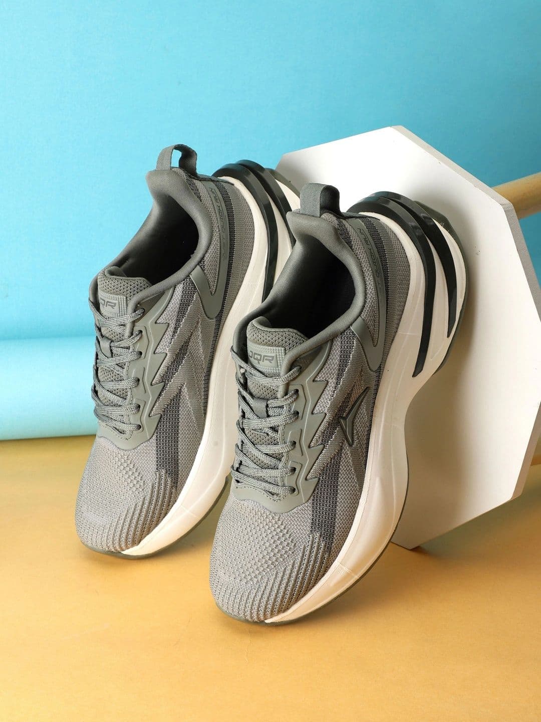 JQR Men Mesh Running Shoes - view 1