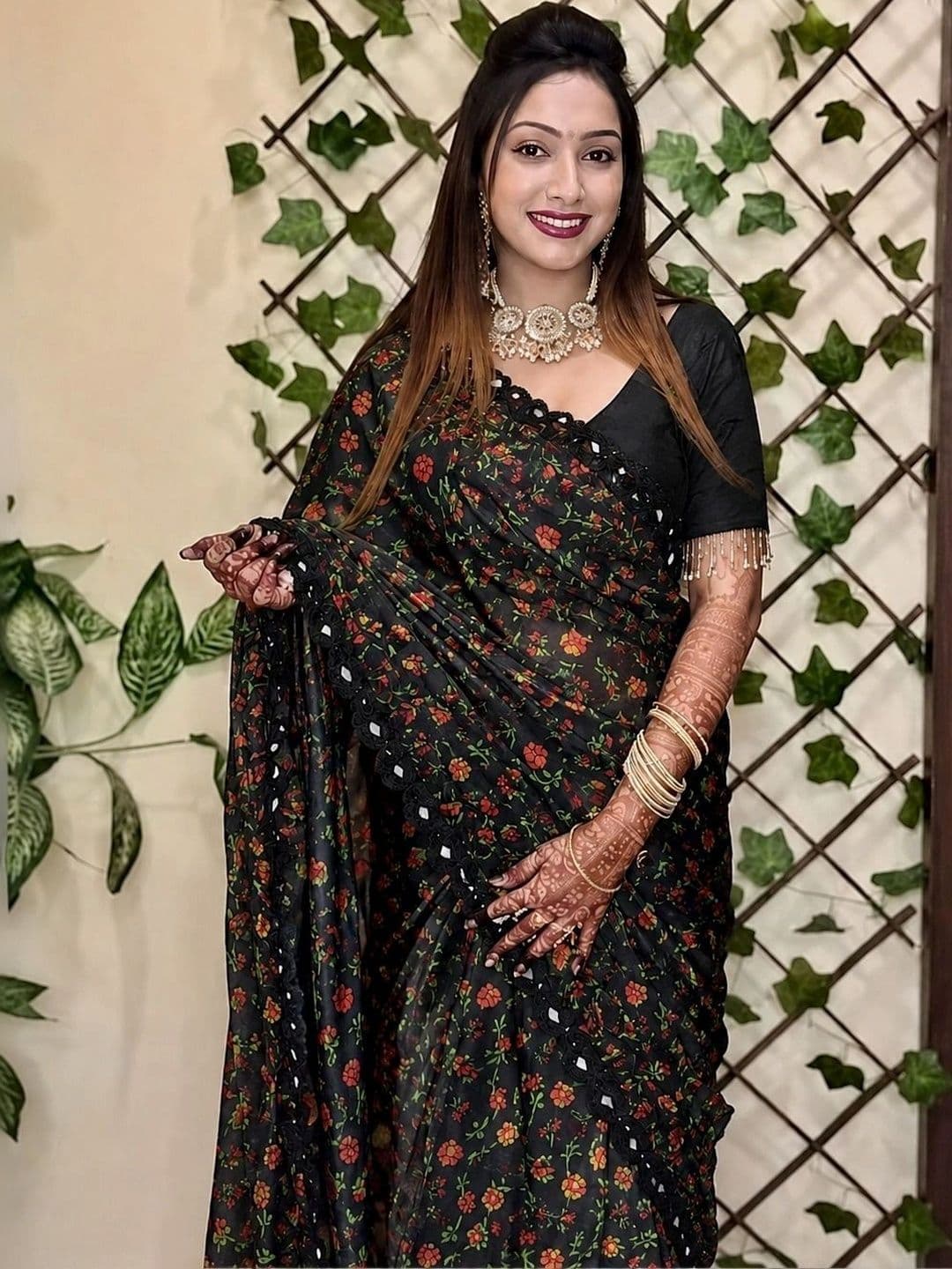 RENBRIZA Embellished Poly Georgette Saree - view 1