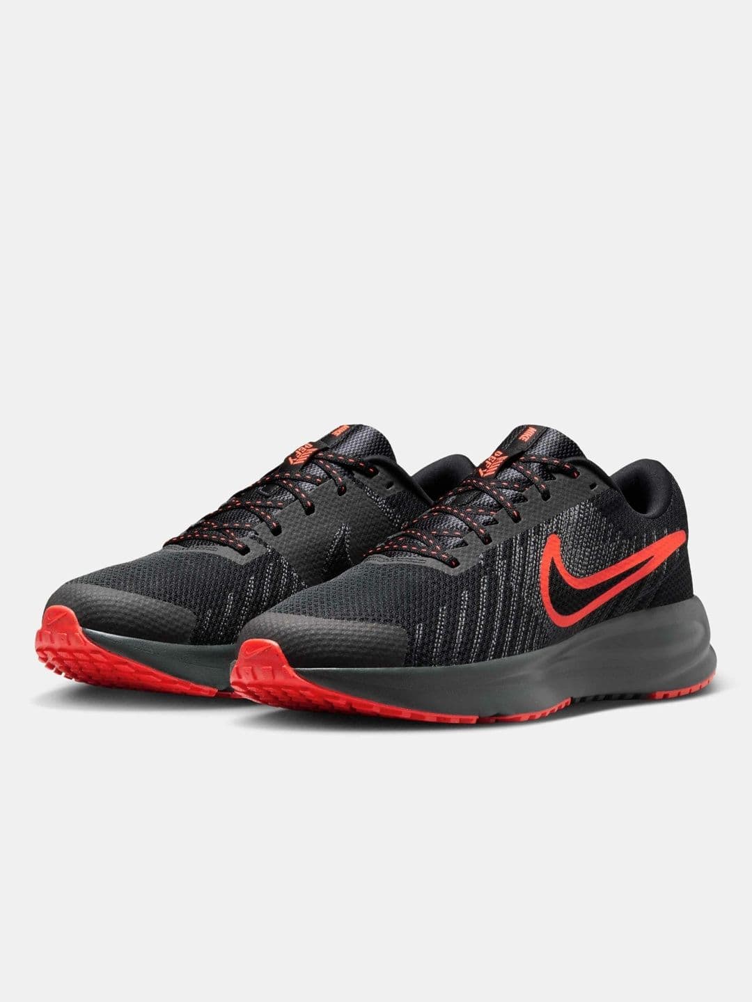 Nike Men Textile Running Shoes - view 1