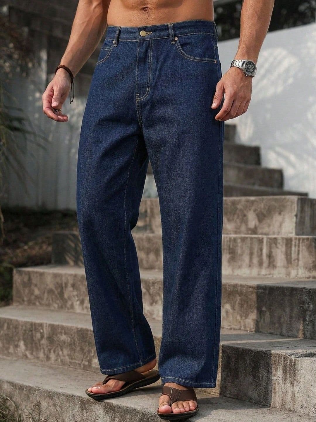 Classic Torch Men Loose Mid-Rise Light Fade Jeans - view 1