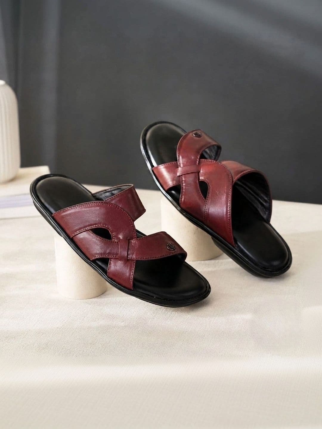 REAL BLISS FOOTWEAR Men Comfort Sandals - view 1