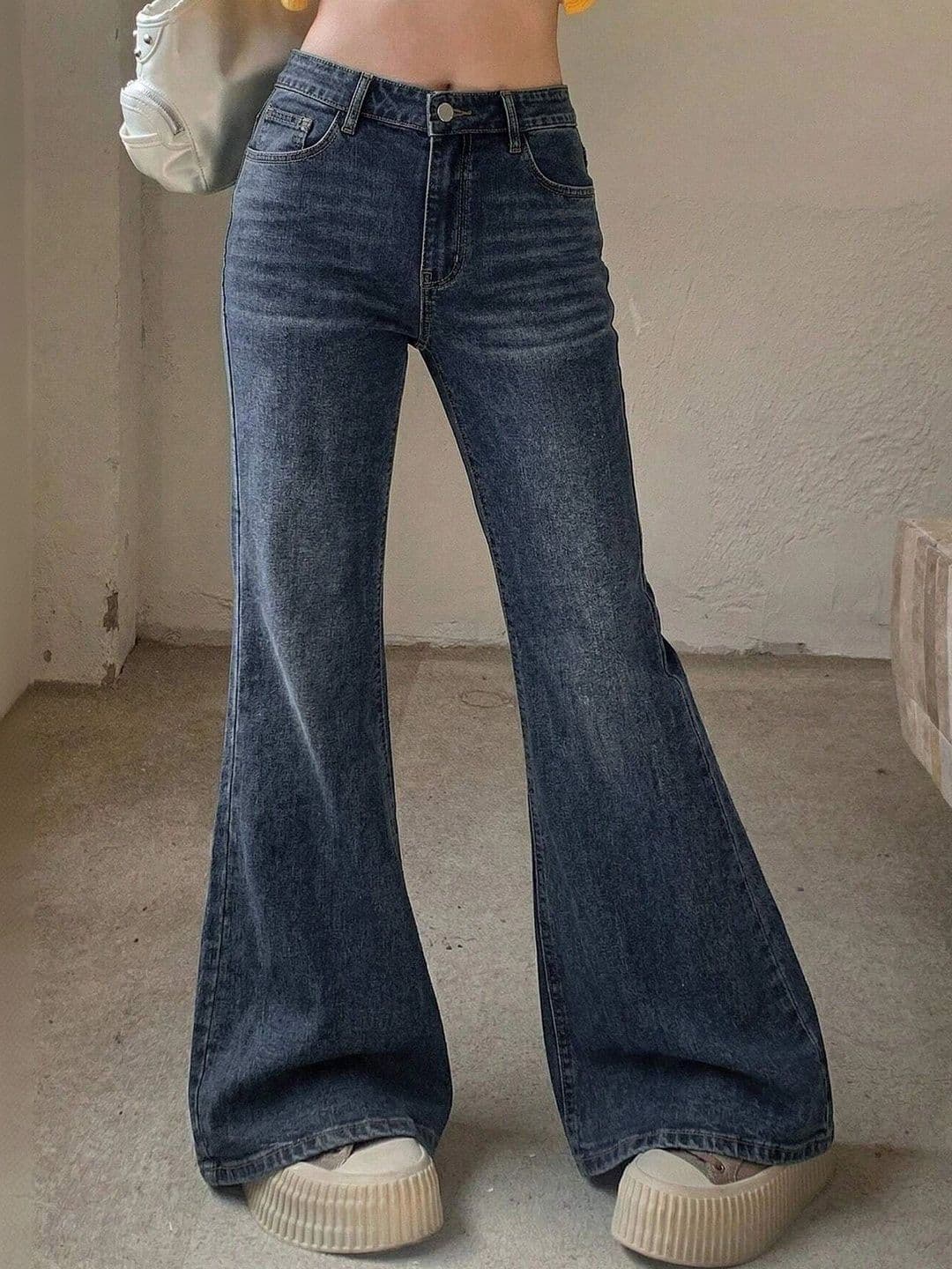 AAV2 Women Relaxed Fit High-Rise Stretchable Jeans - view 1